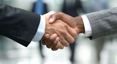 O papel da liderança no desenvolvimento de equipes comerciais
